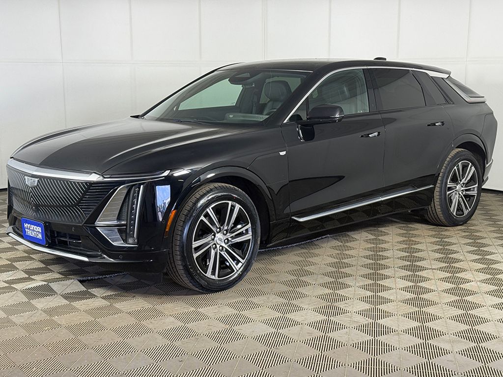 Used 2024 Black Cadillac Luxury image 10