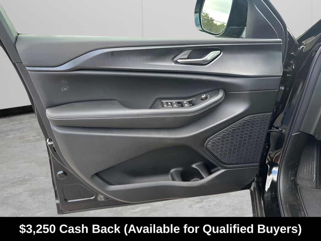 New Car 2025 Jeep Grand Cherokee  For Sale Under $50,000 In Austin, Texas