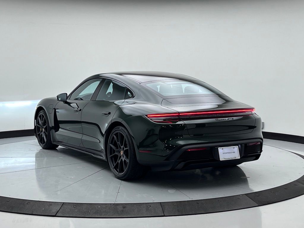 Thumbnail: 2025 Porsche Taycan - 3