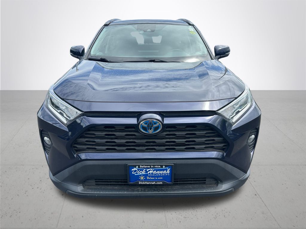 2020 Toyota RAV4 Hybrid XLE
