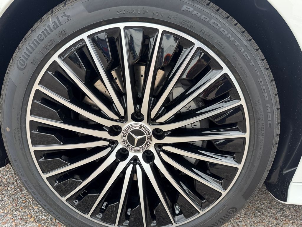 new 2026 Mercedes-Benz CLE car