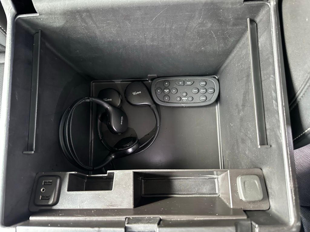 Thumbnail: 2019 GMC Yukon - 27