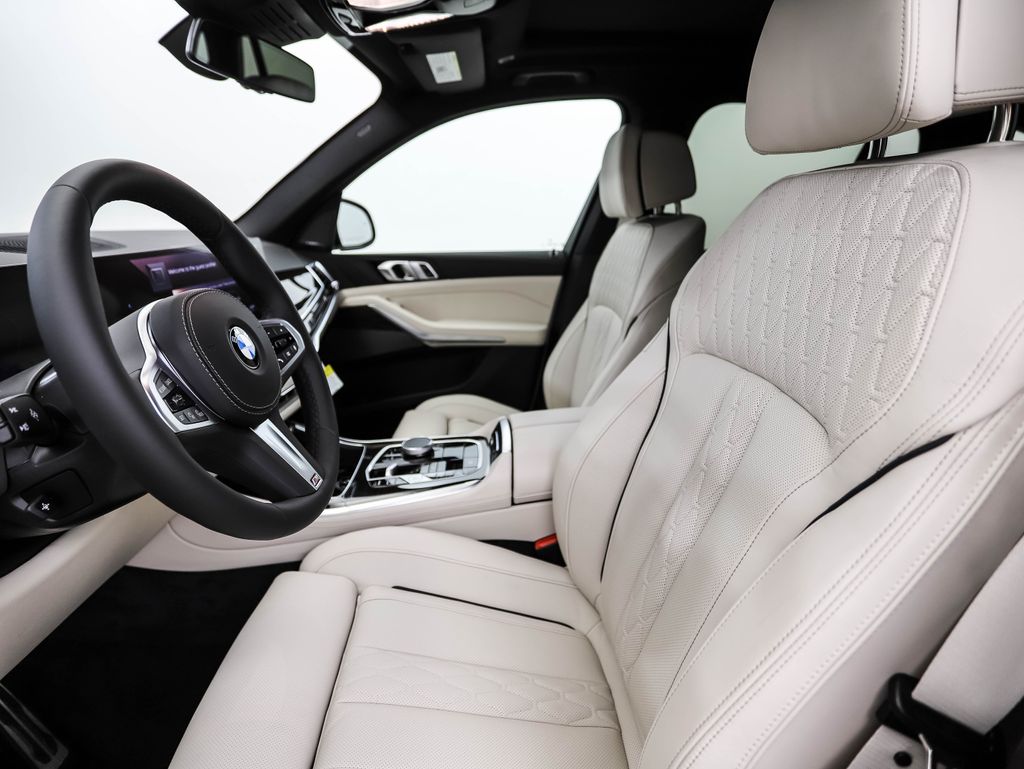 Thumbnail: 2026 BMW X5 - 12