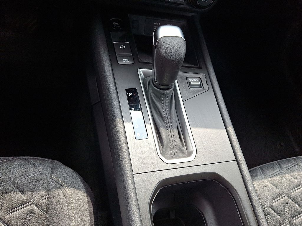 2026 Nissan Kicks — photo 16