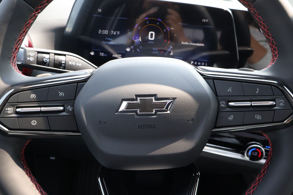 Thumbnail: 2026 Chevrolet Equinox - 23