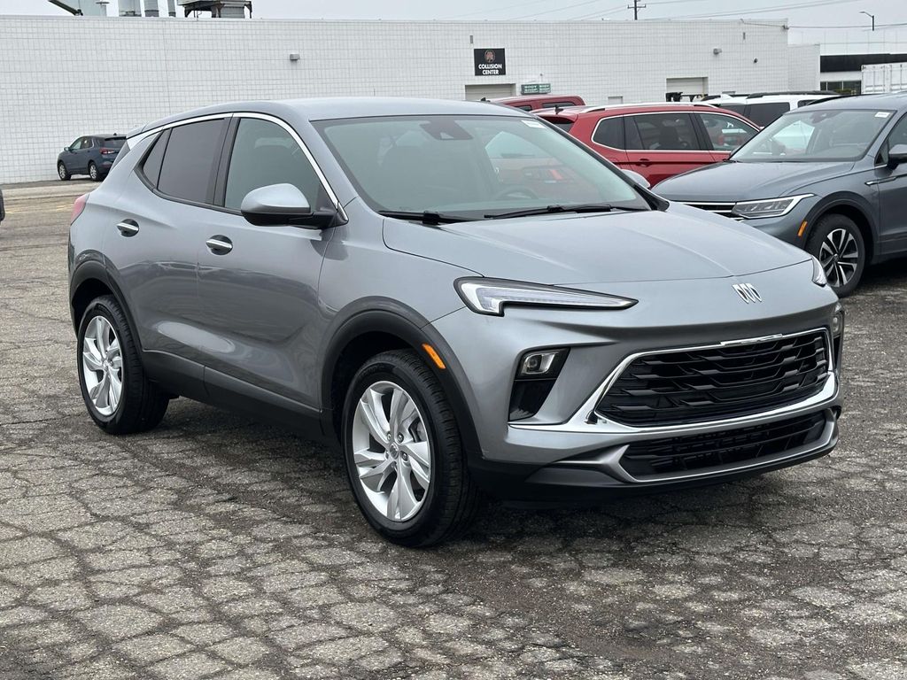 View vehicle photo 7