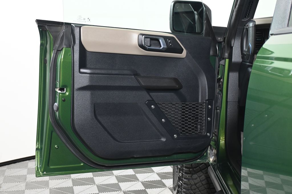 Thumbnail: 2024 Ford Bronco - 31