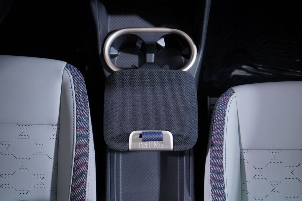 Thumbnail: 2025 MINI Cooper Countryman - 14