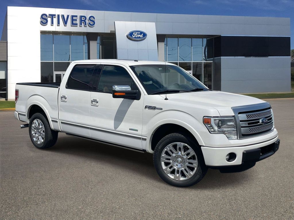 White Platinum Clearcoat Metallic 2013 Ford F-150 Pickup Truck 4X2 6-Speed Automatic