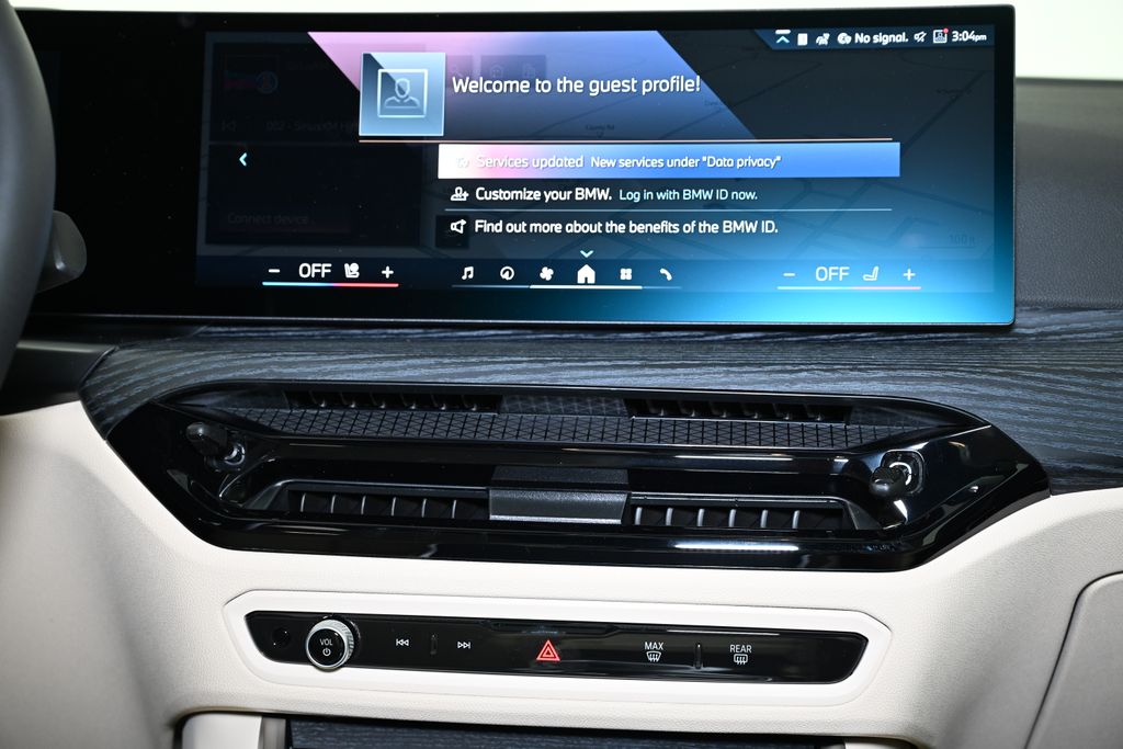 Thumbnail: 2025 BMW 3 Series - 18