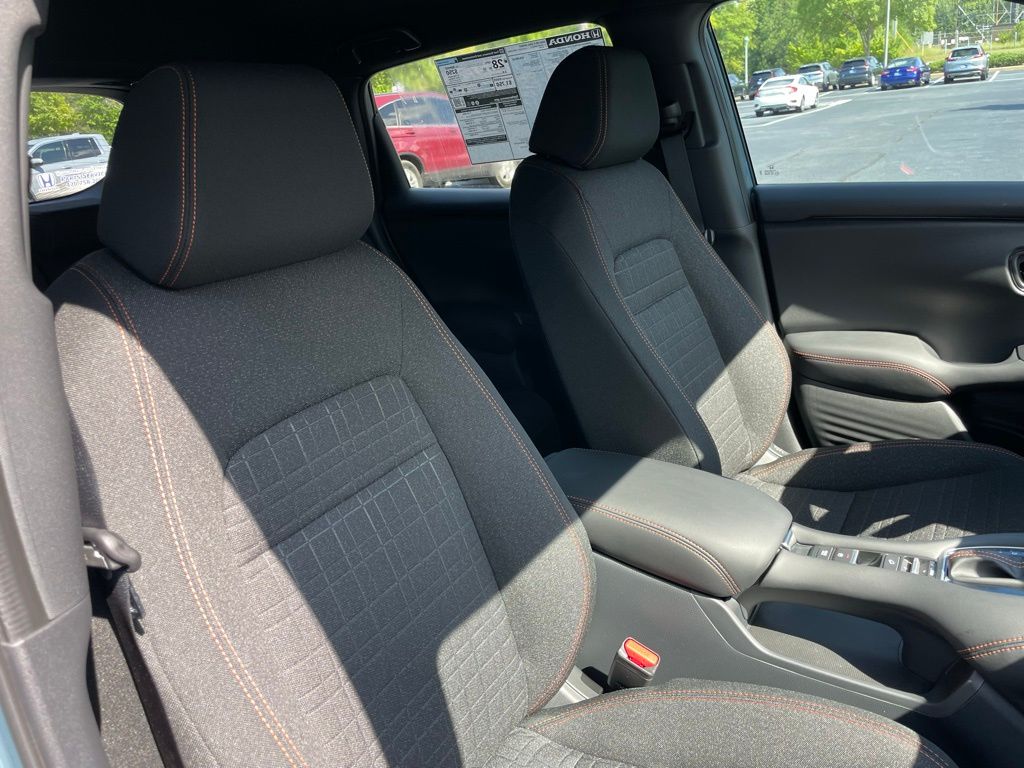 Thumbnail: 2026 Honda HR-V - 32