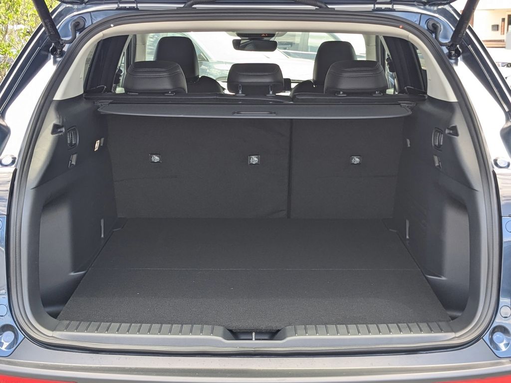2025 Mazda CX-50 2.5 S Premium Plus