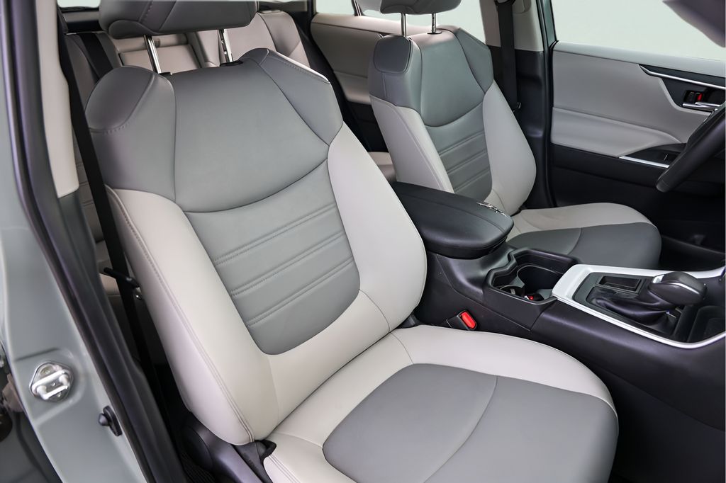 Used Car 2020 Toyota Rav4  Xle Premium For Sale Under $30,000 In Austin, Texas