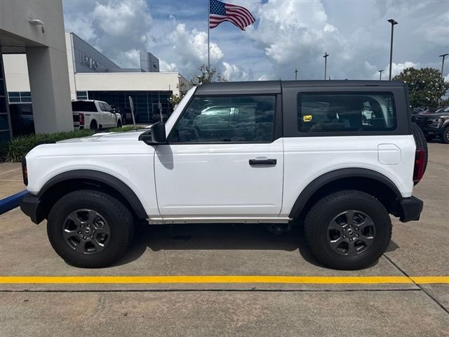2025 Ford Bronco Base White at Legacy Ford