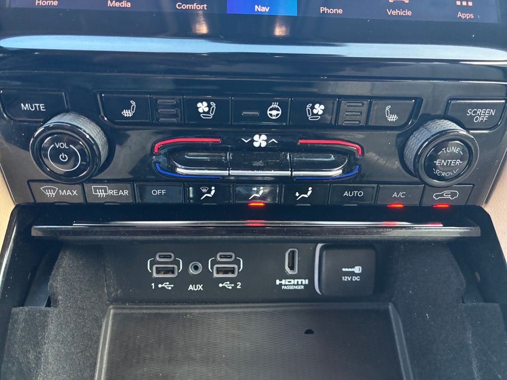 Used Car 2022 Jeep Grand Cherokee L  Limited For Sale Under $25,000 In Austin, Texas