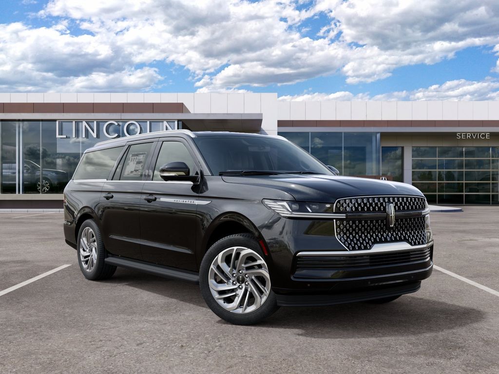 Thumbnail: 2027 Lincoln Navigator L - 4