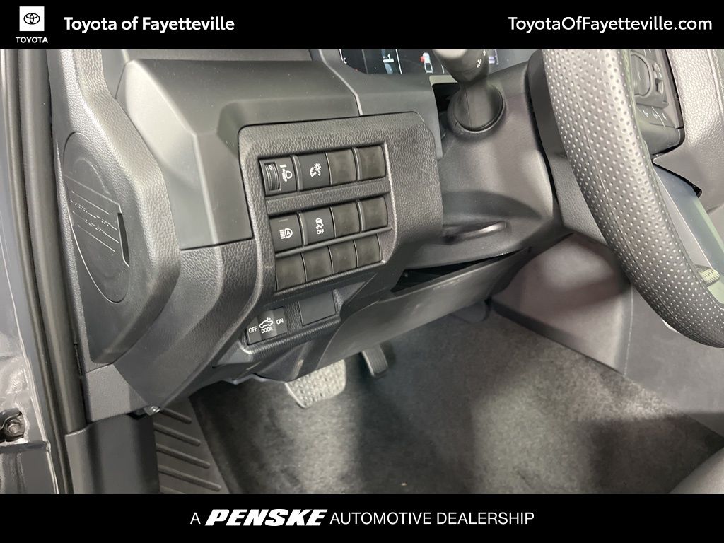 Thumbnail: 2025 Toyota Tacoma - 25