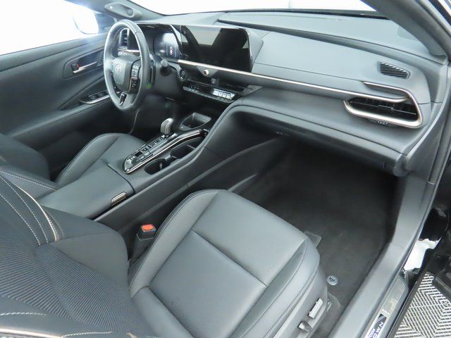 Thumbnail: 2025 Toyota Crown Signia - 18