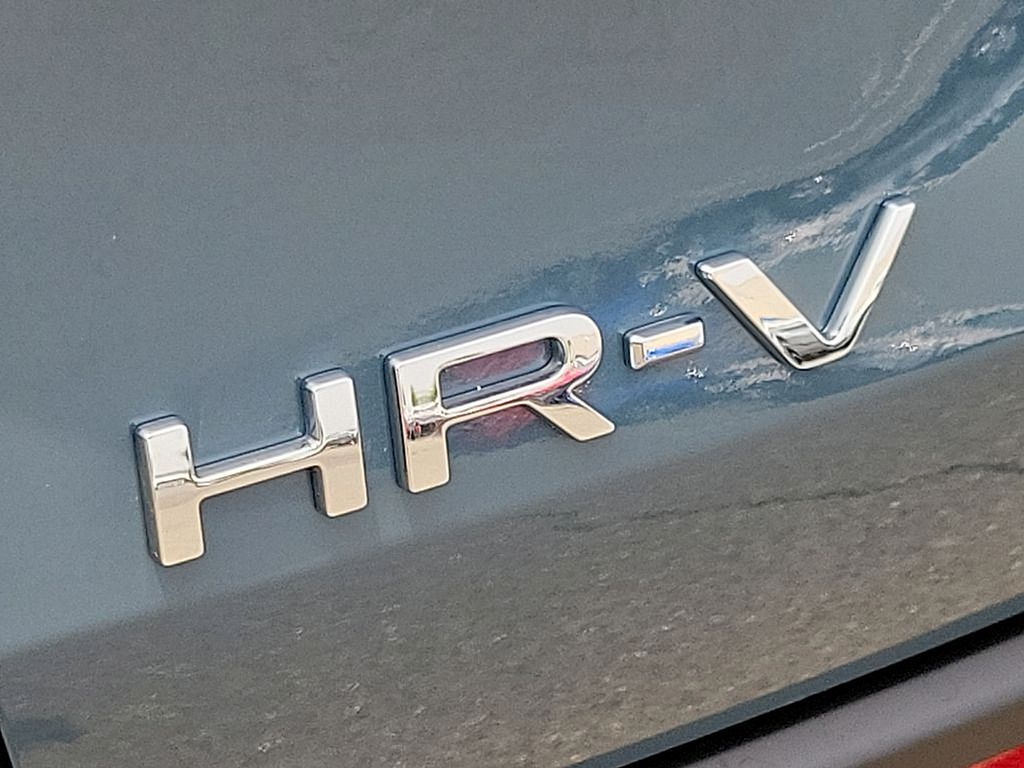 2025 Honda HR-V LX 5