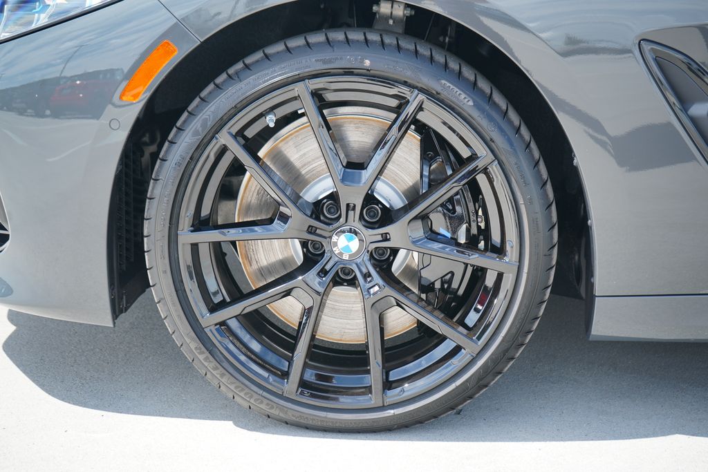 Thumbnail: 2026 BMW 8 Series - 5