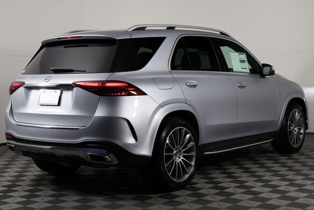 Thumbnail: 2026 Mercedes-Benz GLE - 2