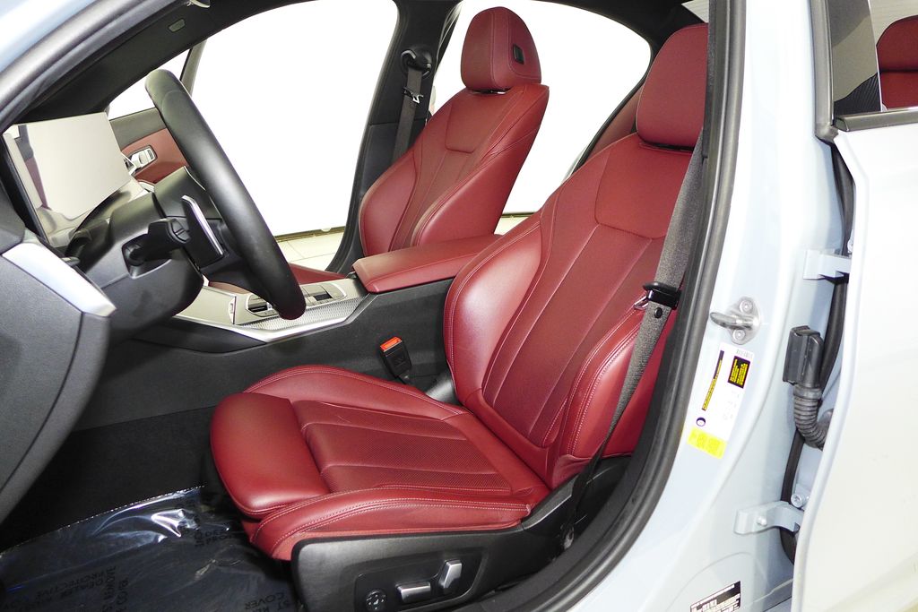 Thumbnail: 2023 BMW 3 Series - 22