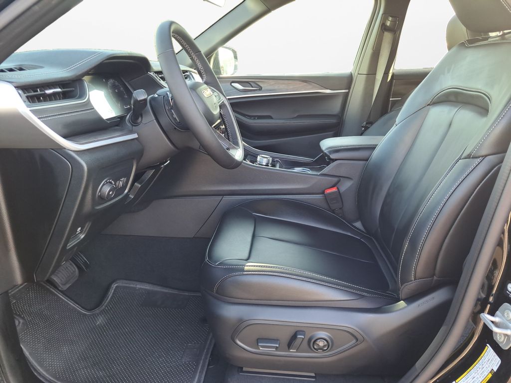 New Car 2025 Jeep Grand Cherokee  Limited For Sale Under $40,000 In Austin, Texas