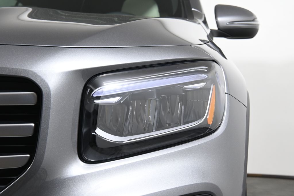 Thumbnail: 2026 Mercedes-Benz GLB - 10
