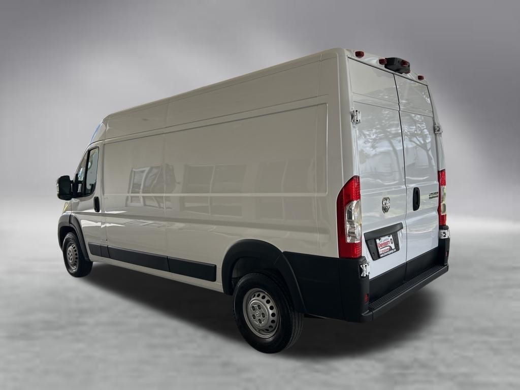 Used 2025 White Ram High Roof image 3