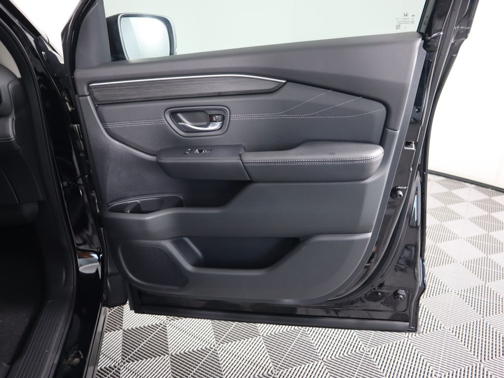 Thumbnail: 2026 Honda Pilot - 27