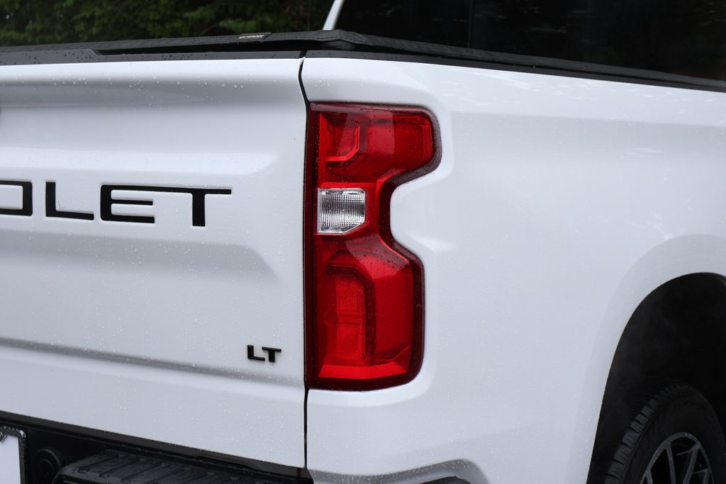 Thumbnail: 2024 Chevrolet Silverado 1500 - 10