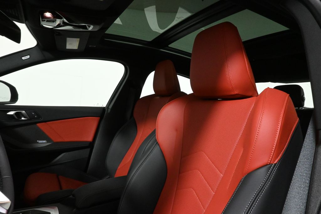 Thumbnail: 2025 BMW 2 Series - 16