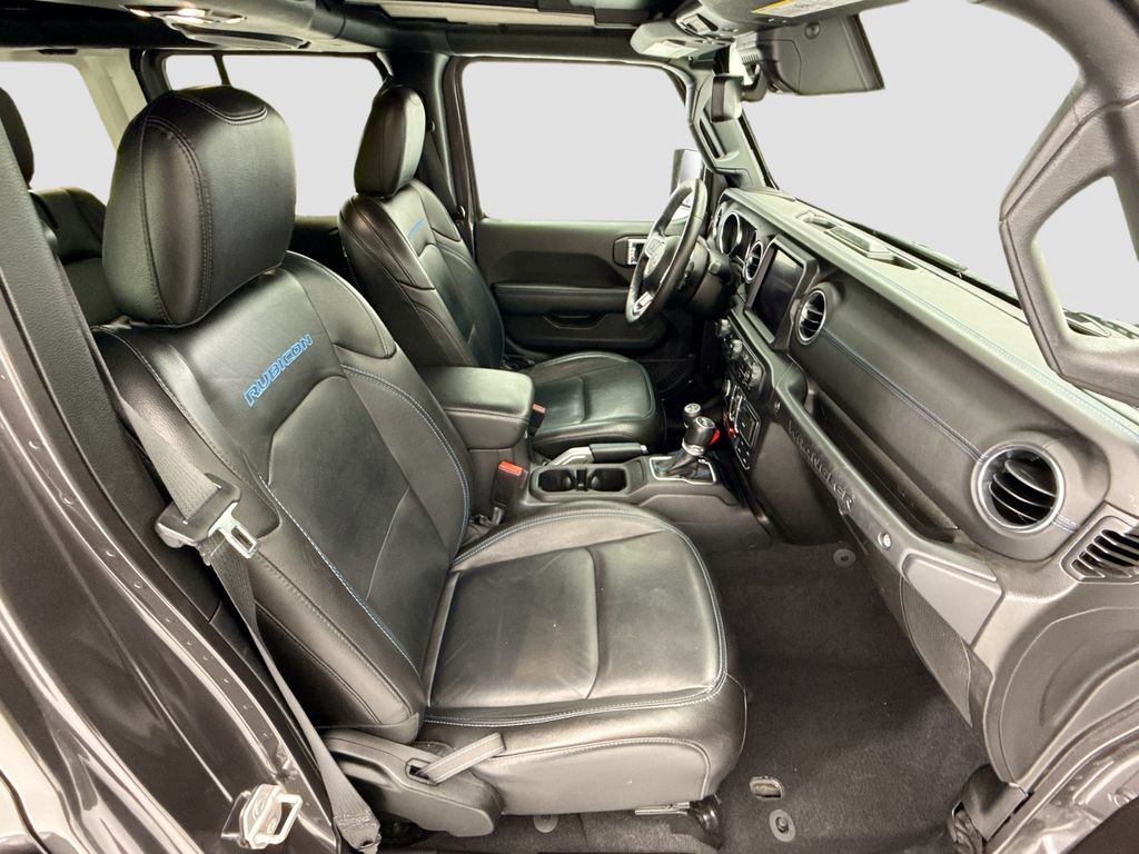 Thumbnail: 2021 Jeep Wrangler - 19