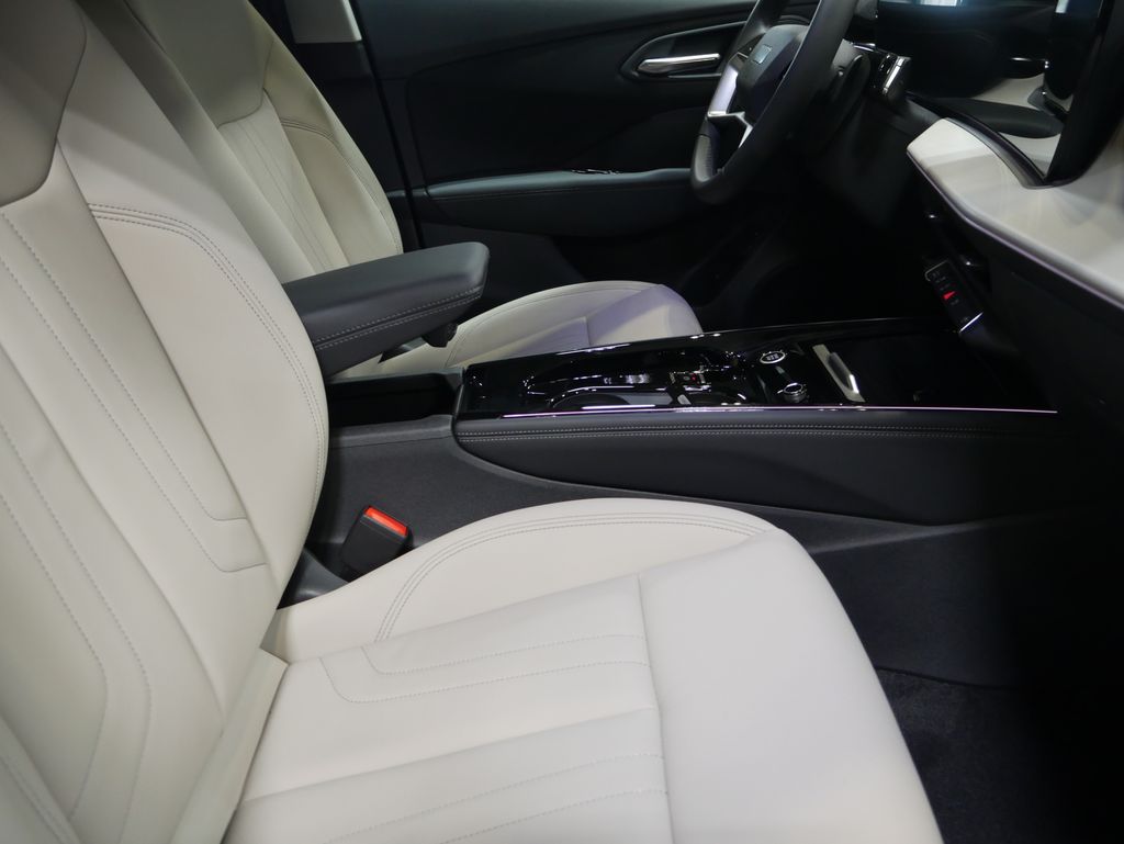 Thumbnail: 2026 Audi Q3 - 29