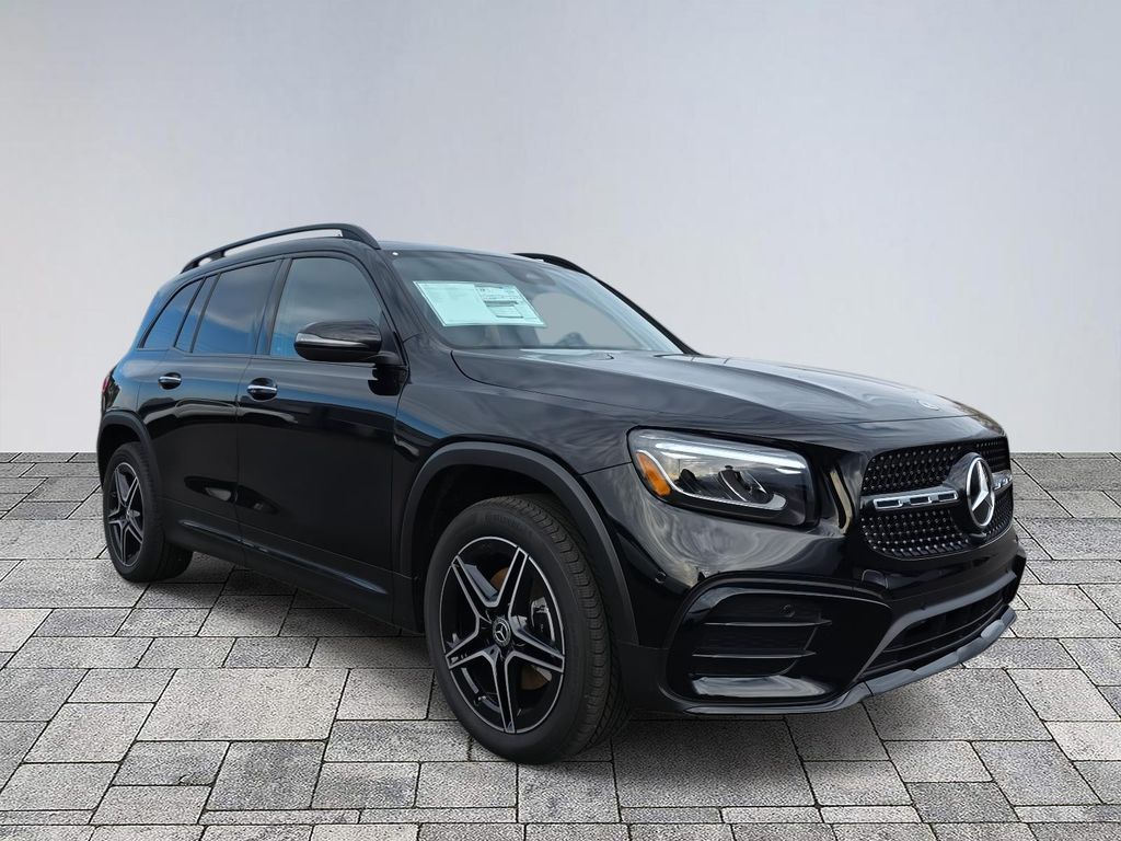 2026 Mercedes-Benz GLB 250 FWD