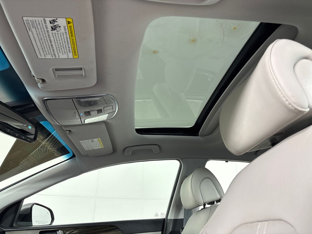 Used 2017 Gray Hyundai Limited image 35