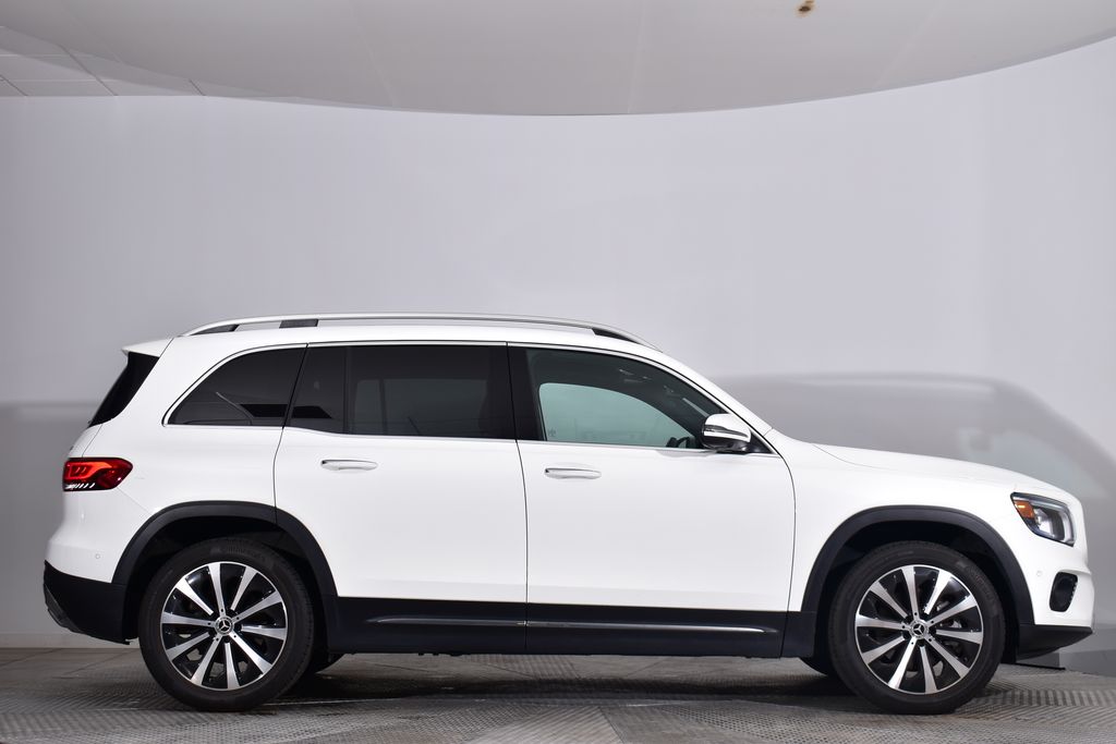 Thumbnail: 2022 Mercedes-Benz GLB - 6