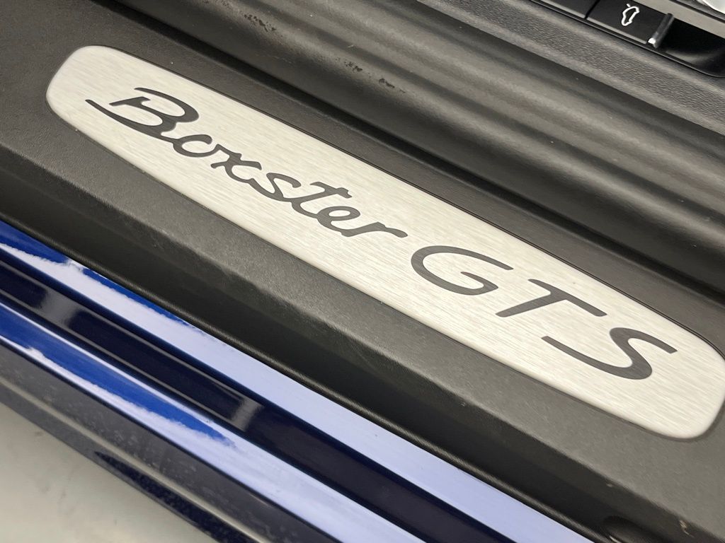 Thumbnail: 2022 Porsche 718 Boxster - 29