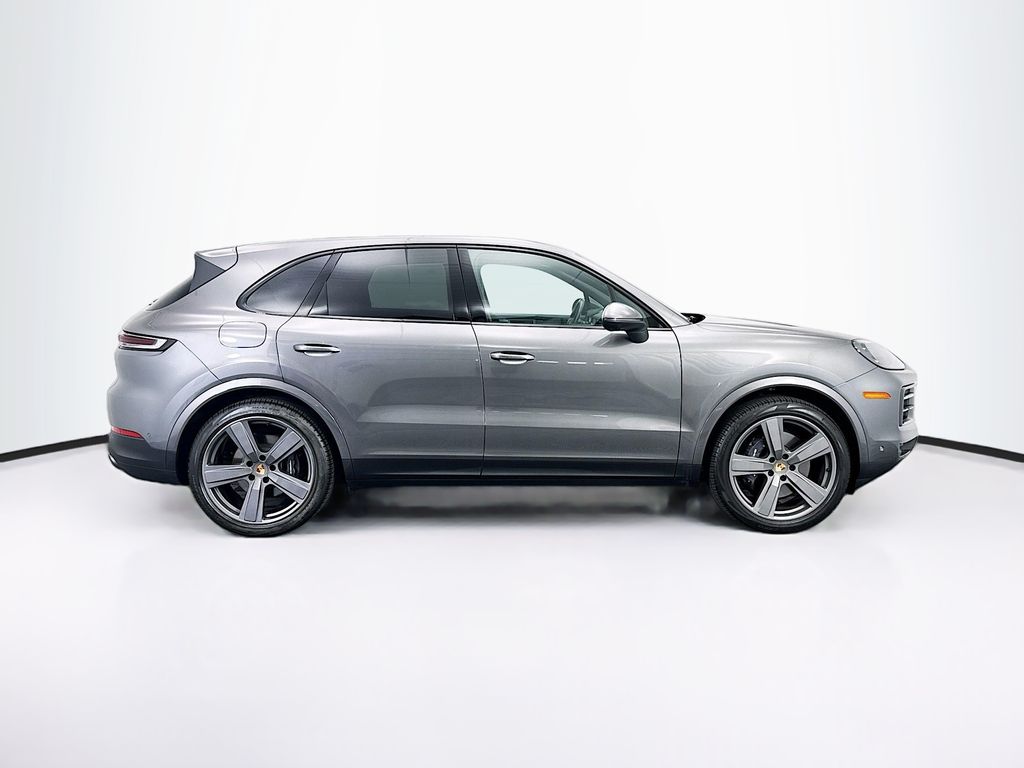 Thumbnail: 2024 Porsche Cayenne - 8