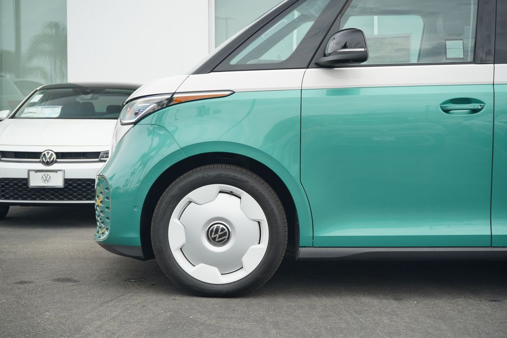 Thumbnail: 2025 Volkswagen ID.Buzz - 2