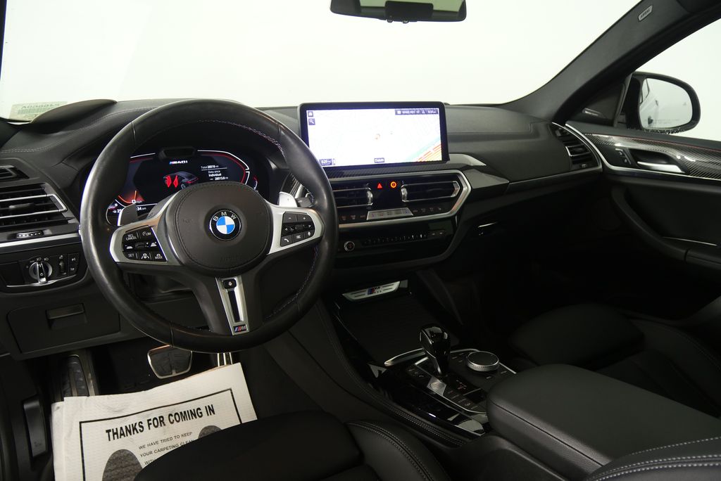 Thumbnail: 2023 BMW X4 - 15