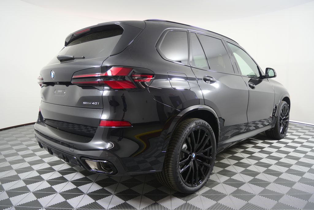 Thumbnail: 2026 BMW X5 - 3