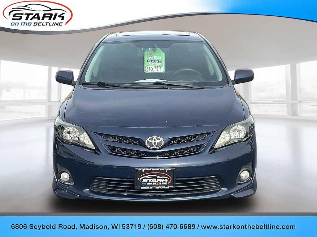 View vehicle photo 2
