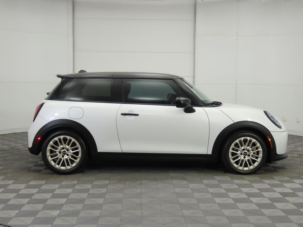 Thumbnail: 2025 MINI Cooper - 4