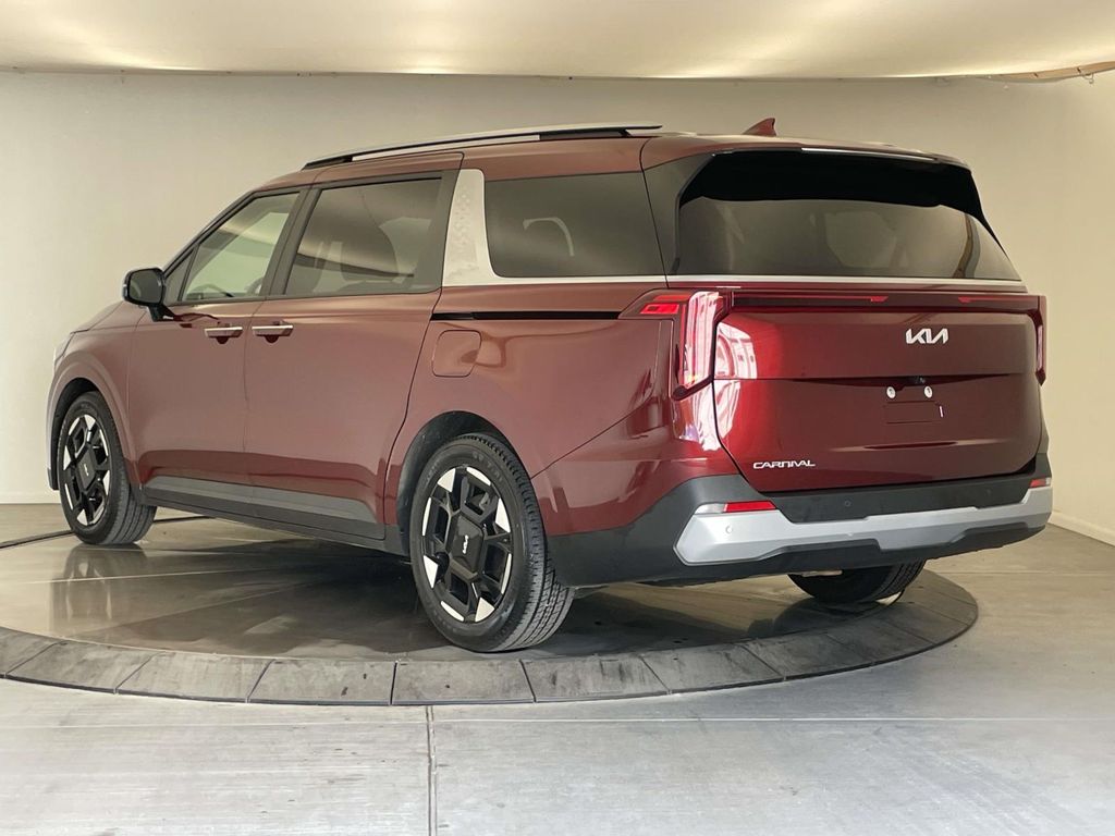 2025 Kia Carnival EX - 2
