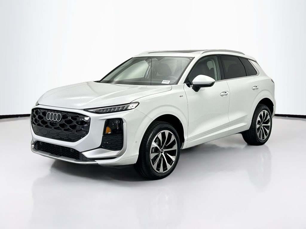 Thumbnail: 2026 Audi Q3 - 1