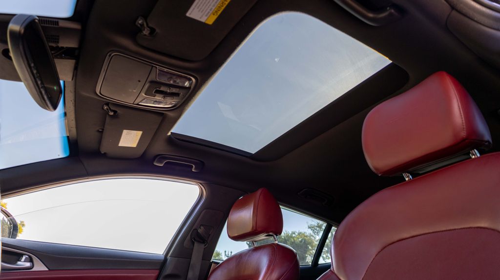 Used 2018 Kia Stinger GT2 4D Sedan