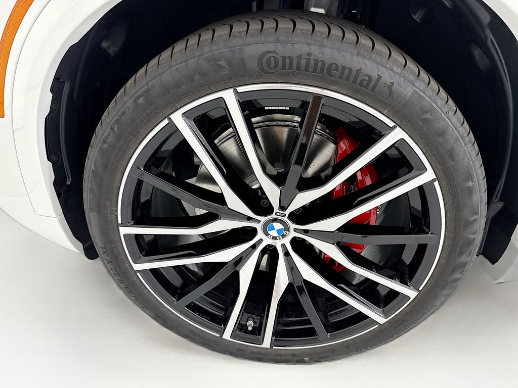 Thumbnail: 2026 BMW X5 - 29