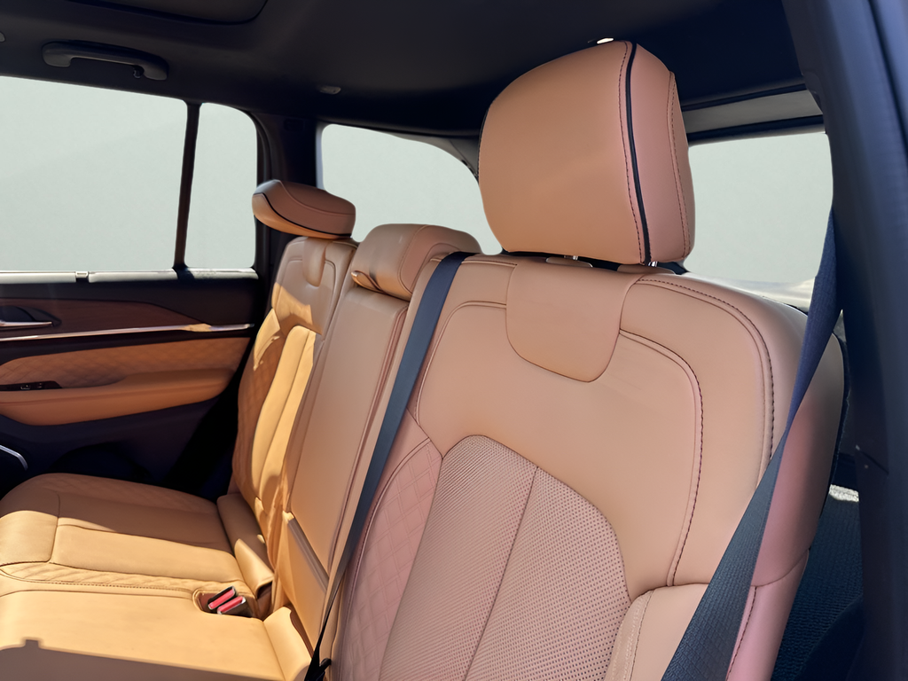 New Car 2025 Jeep Grand Cherokee  Summit For Sale Under $70,000 In Austin, Texas