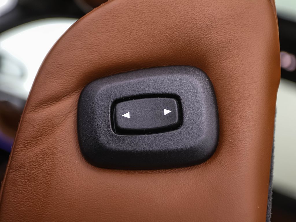 Thumbnail: 2022 BMW X7 - 26